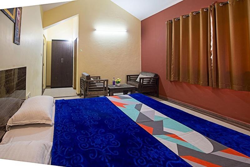 Seva Holidays Villa Ac Room 3Bh With Private Swmming Pool Big Living Room Lonavala Buitenkant foto